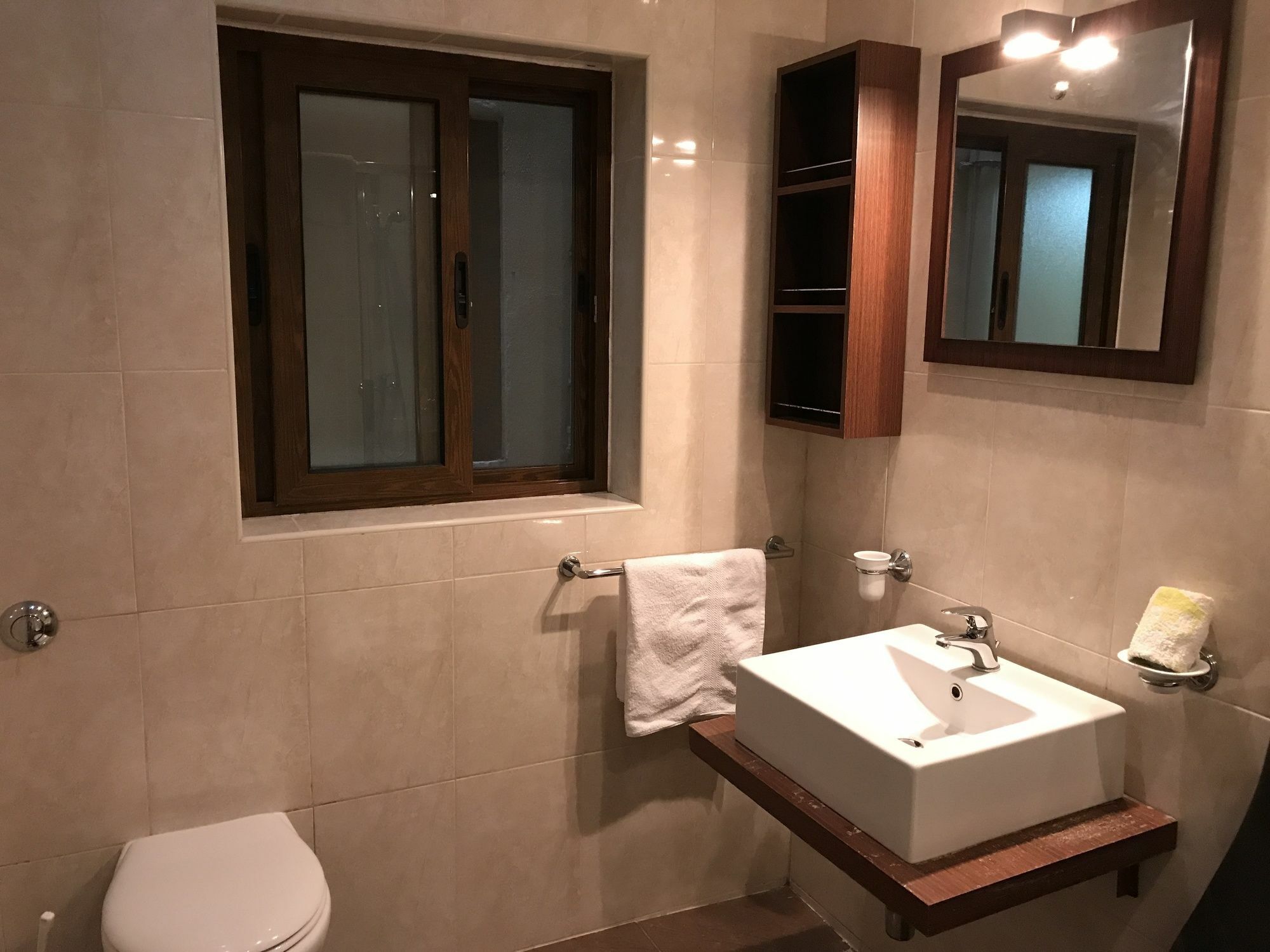 Saint Julian's Marble Arch Home מראה חיצוני תמונה